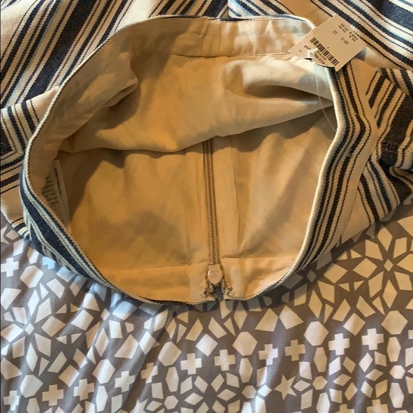 Hollister skirt - Picture 3 of 3